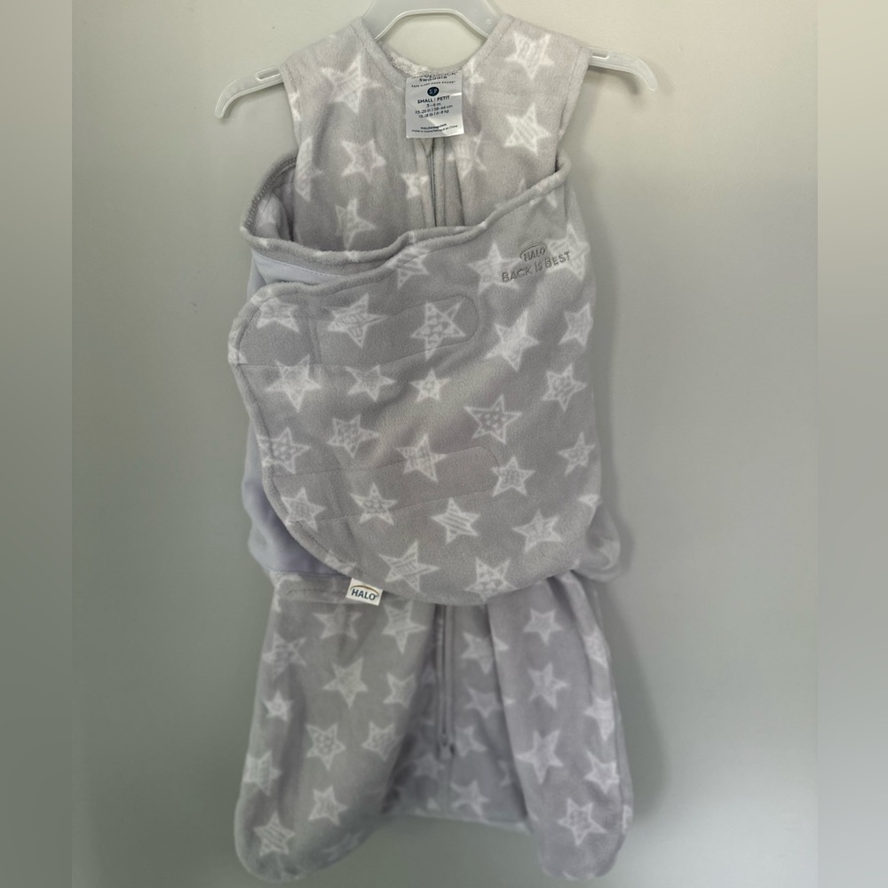 NWOT 3-6m halo sleep sack